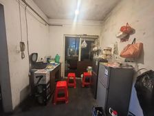 潘火桥小区1室1厅1卫南朝向68.0万元/套出售