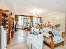 南北通透褐石园5室2厅精装修