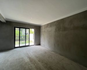 绿地观堂4室2厅3卫南朝向399.0万元/套出售