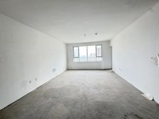 昌大开发 中颐和园 大H户型 三室两卫 高新东南小高层