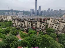 观音桥商圈 北滨路 朝南 板式洋房 全看中庭 视野非常好!