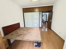 钢城花园一村 3房 .0 南北通透,采光充足,满五