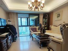 位于小区中庭,七楼西首,房子保养好,还有储物间