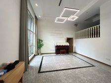 冉家坝、城中间联排端户 ,全新装修 带车位 急售