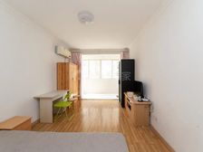 边套带窗/低楼层/近地鉄/小区花园位置不靠路