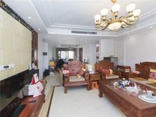 顶复产品,1:1附赠,全屋精装,满五年税少,看中价格好沟通