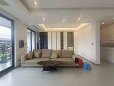 精装房 提包入住 华侨城云麓台二组团 四房 240万