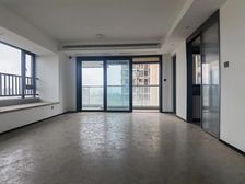 渝北区 阳光城未来悦二期 三房 186万