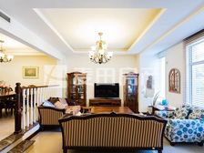 5室2厅美林香槟小镇 位置不错 可谈价格 小区环境不错