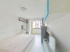 2号线地铁口,南北小两房,精装修拎包入住,中间楼层,采光充足