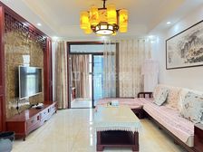 东站旁 秋语台 精装电梯3房 基本没住过 72万