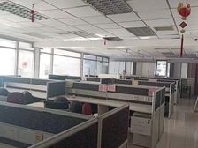 五栋大楼整层840㎡4.5元精装修