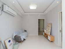 低总价!新城蓝钻苑东区 2室1厅 精装修保养好 中层采光好