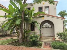 鲁能海蓝福源 急售别墅带180平大花园 有门店还有其他参考