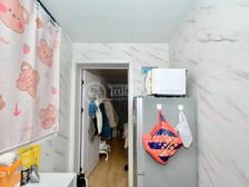 上钢九村 商业配套成熟 出行方便 中间好楼层 朝南 临