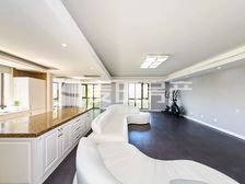 朝阳公园,西北2居室,235平米,业主诚意,客厅超大,可小刀