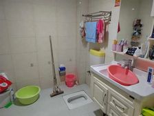 阳光世纪城4室2厅2卫南朝向70.0万元/套出售