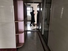 圣天湖东岸3室2厅1卫东朝向45.0万元/套出售