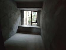 璞缇1号一期4室2厅2卫南朝向120.0万元/套出售