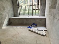 璞缇1号一期4室2厅2卫东朝向110.0万元/套出售