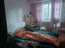 圣天湖东岸3室2厅1卫东朝向50.0万元/套出售