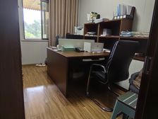 长寿东海假日花园5室2厅3卫南朝向93.8万元/套出售