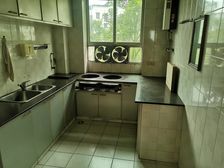 五华花园3室2厅2卫南朝向28.0万元/套出售