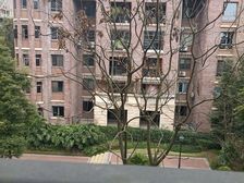 长寿东海假日花园4室2厅2卫南朝向82.8万元/套出售