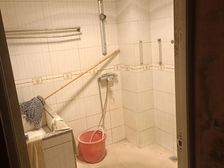 京华小区3室2厅1卫南朝向25.0万元/套出售