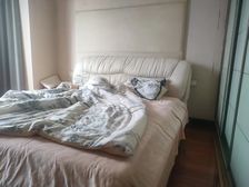 华盛盛世桃源2室2厅1卫南朝向43.8万元/套出售