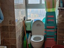 同元御府华庭4室2厅1卫南朝向68.0万元/套出售