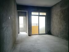 时代国际3室2厅1卫南朝向33.8万元/套出售