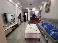 中央公园二组团3室2厅1卫南朝向50.0万元/套出售