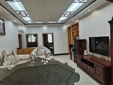 长寿路123号小区3室2厅2卫南朝向27.0万元/套出售