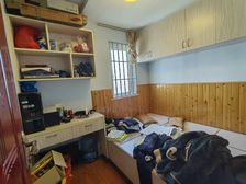 重钢朵力半岛香颂3室2厅1卫东朝向31.0万元/套出售