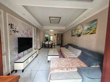 凤城华府二期3室2厅2卫南朝向48.8万元/套出售