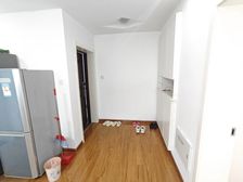 万嘉颐园六村2房南精装真实好房