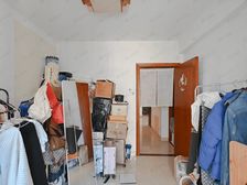 乌山西路无税232万元多层1-7层111平232万元