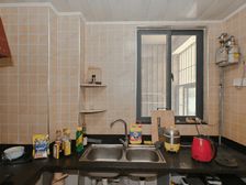 店长推荐!乌山西路环境优雅111平210万元