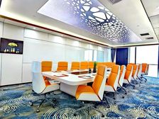 青年路5A级写字楼 达美中心177平 精装遗留带家具出租