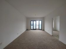 129万买 照母山光环旁 看湖小高层 视野开阔