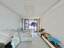 近轨交 满二 出门吾悦 带入门门厅,随时可看房