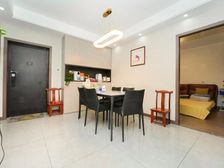 新上莘城公园门口,精装修三年,满五V一,送车位,景观房