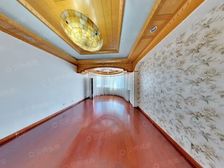 八一路 仲夏村 跃层好房 位置好楼层好 户型方正出行便利