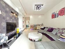 (新出急售)大坪商圈 精装三房 旁边中、华、路,门口轻轨站