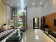 冉家坝、城中间的联排别墅,带车位 急售