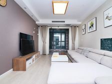 正南泉舜财富中心2室2厅精装修