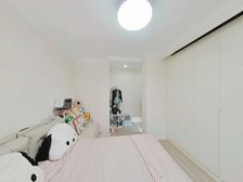 上钢一村 临 出行方便 精装好房 中间楼层采光好