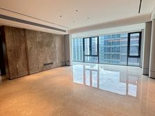 凤鸣云翠府4室2厅2卫南朝向1050.0万元/套出售