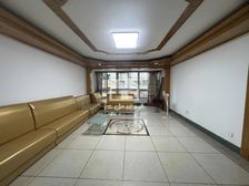陶陶居 4房2厅110万